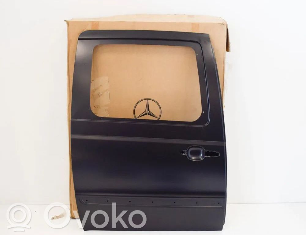 Mercedes-Benz Vaneo W414 Sivuliukuovi