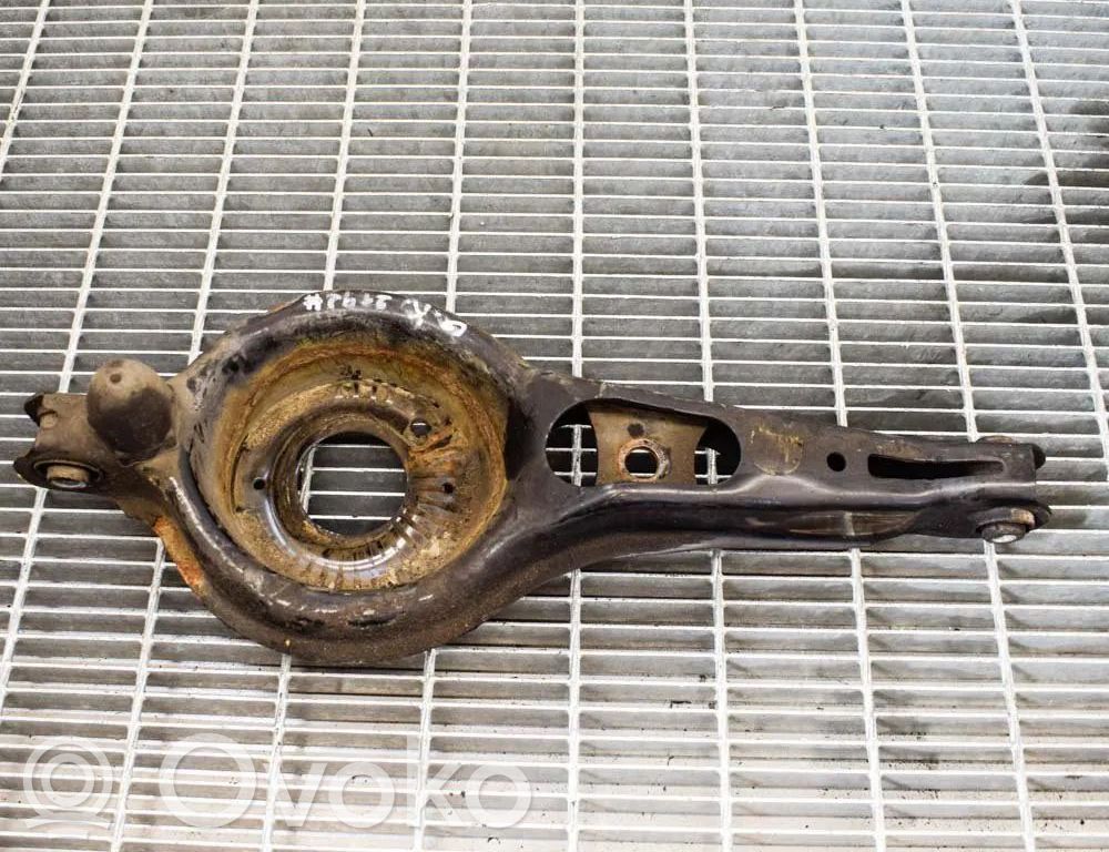 Volvo V40 Braccio di controllo sospensione posteriore superiore/braccio oscillante