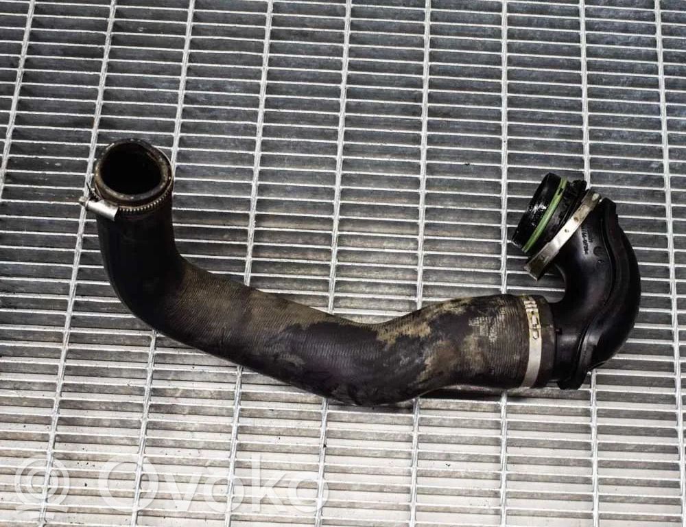 Opel Insignia A Intercooler hose/pipe 