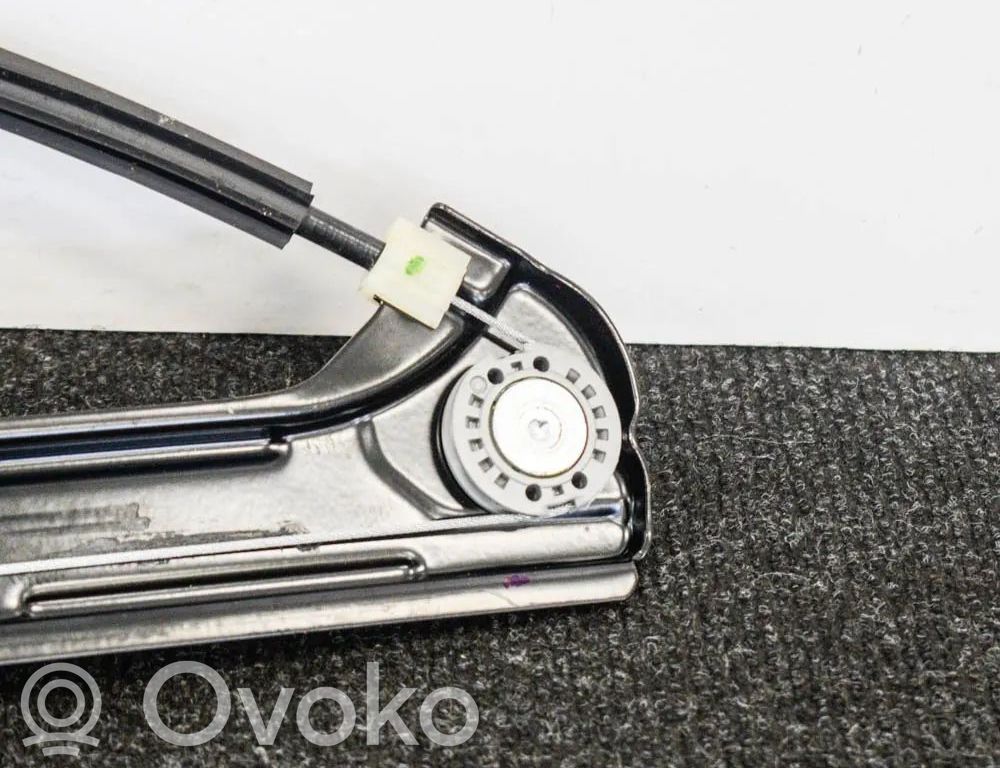 Volkswagen Tiguan Elektryczny podnośnik szyby drzwi tylnych 