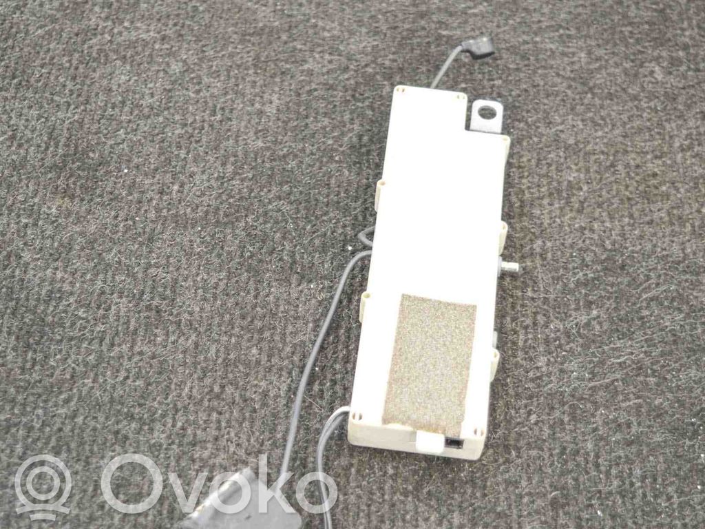 Jaguar S-Type Antenos stiprintuvas 