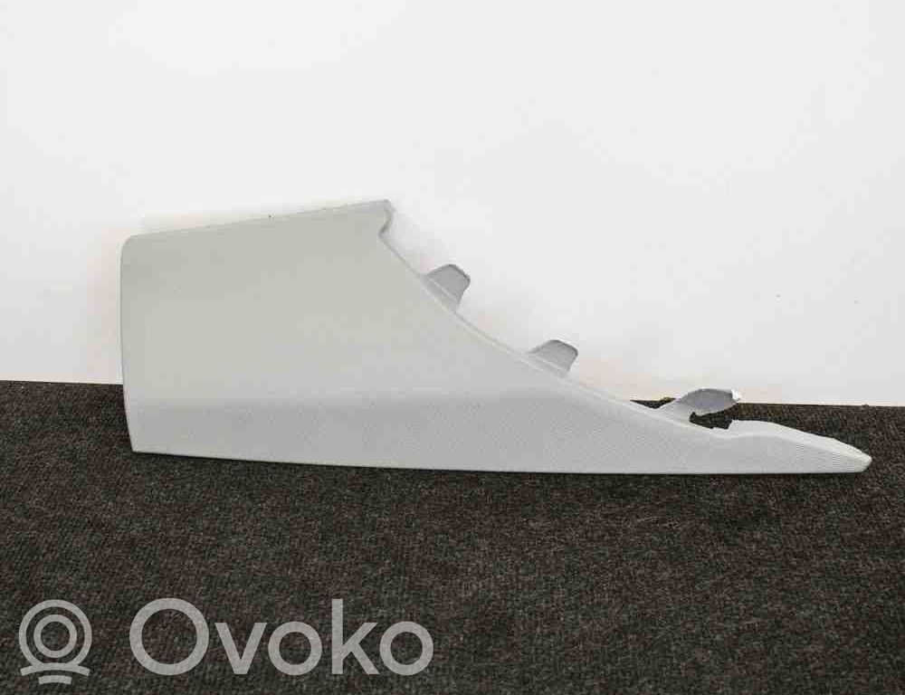 Audi A4 S4 B9 8W Osłona środkowa słupka / C 