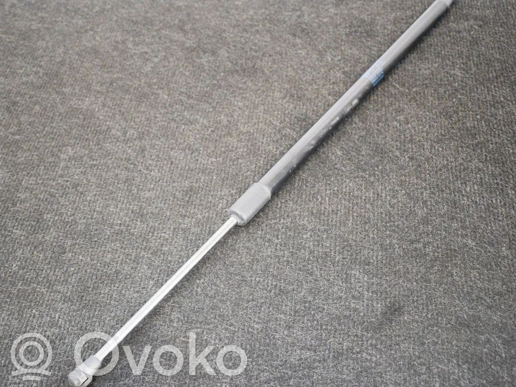 Nissan Note (E12) Tailgate/trunk strut/damper 