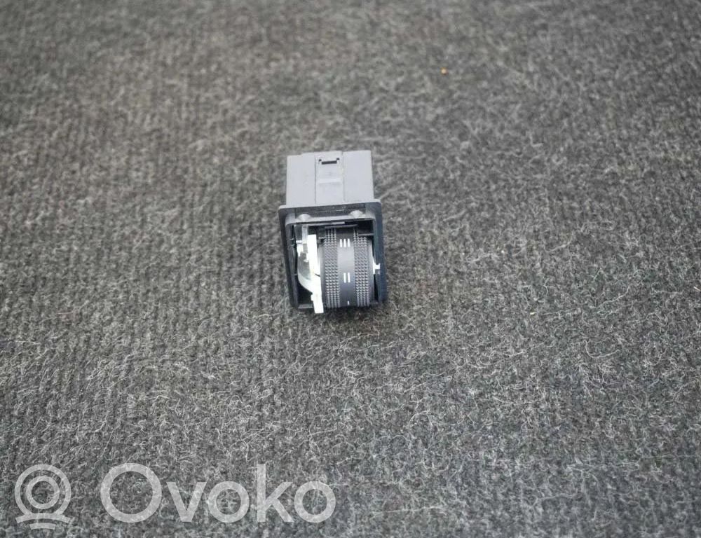 Audi A4 S4 B8 8K Sonstige Geräte