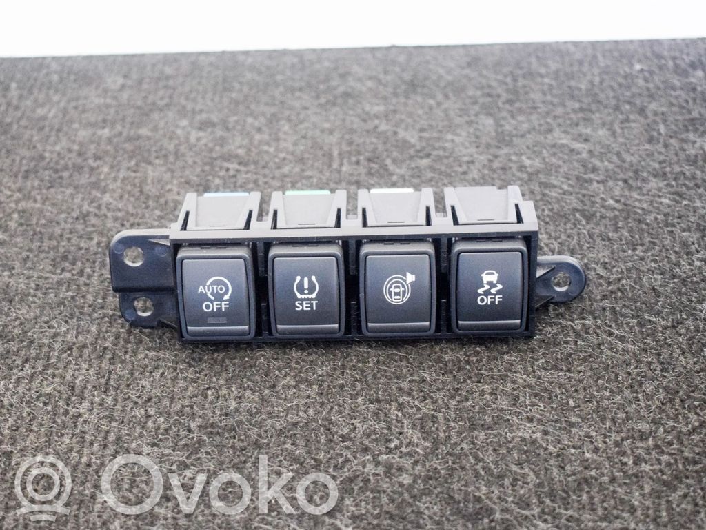 Nissan Juke I F15 Kit interrupteurs 