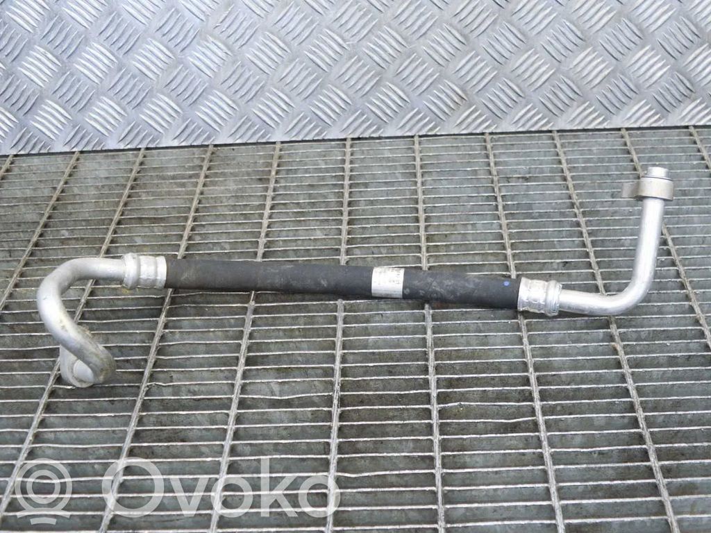 Mercedes-Benz C W205 Ilmastointilaitteen putki (A/C)