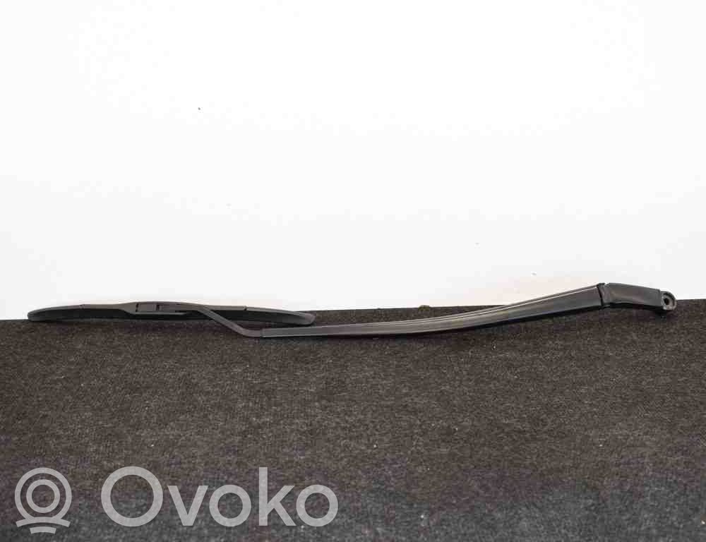 Toyota RAV 4 (XA40) Wycieraczka szyby przedniej / czołowej 