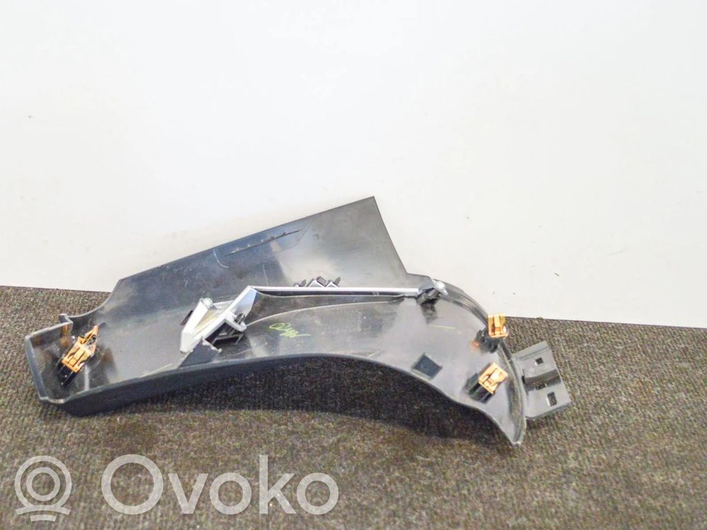 Tesla Model S Verkleidung C-Säule