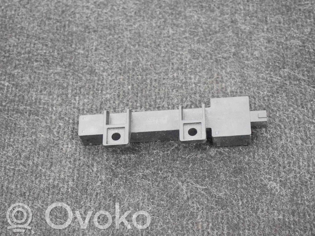 Amplificatore antenna   4F0907247A