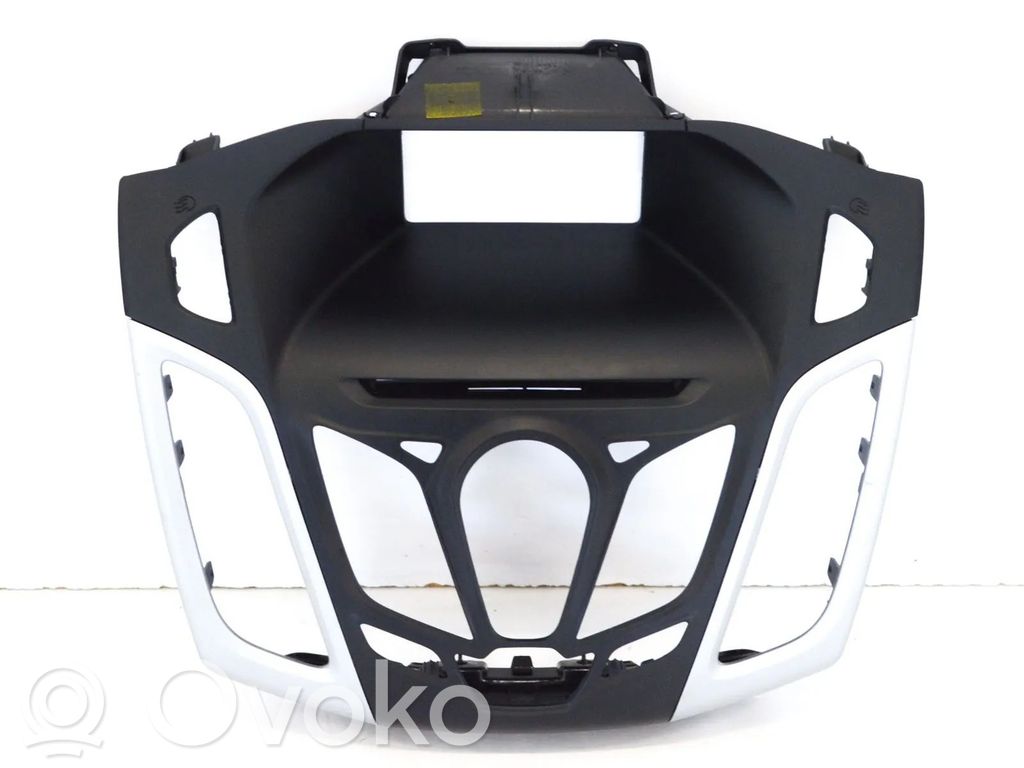 Ford Focus Verkleidung Radio / Navigation 