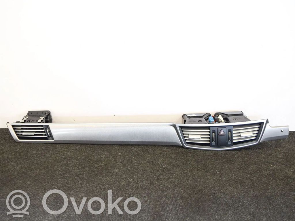 Mercedes-Benz E W212 Copertura griglia di ventilazione cruscotto