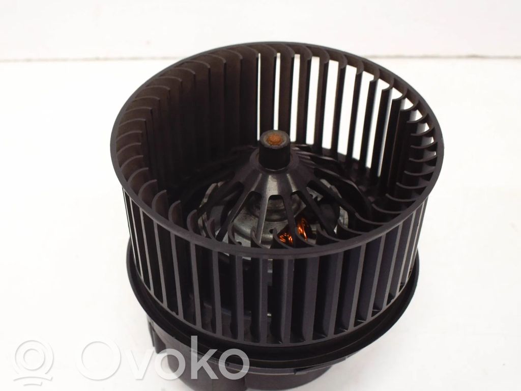 Ford Focus Mazā radiatora ventilators 