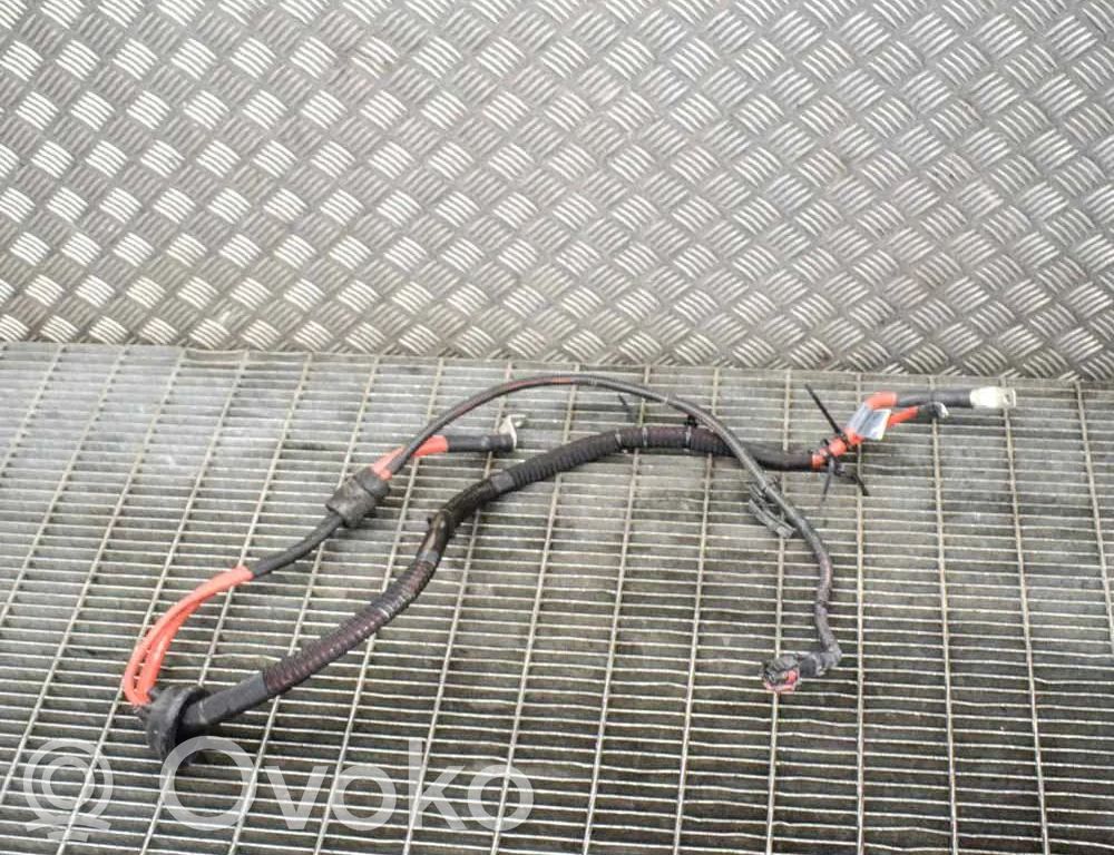 Audi Q7 4M Cable positivo (batería) 