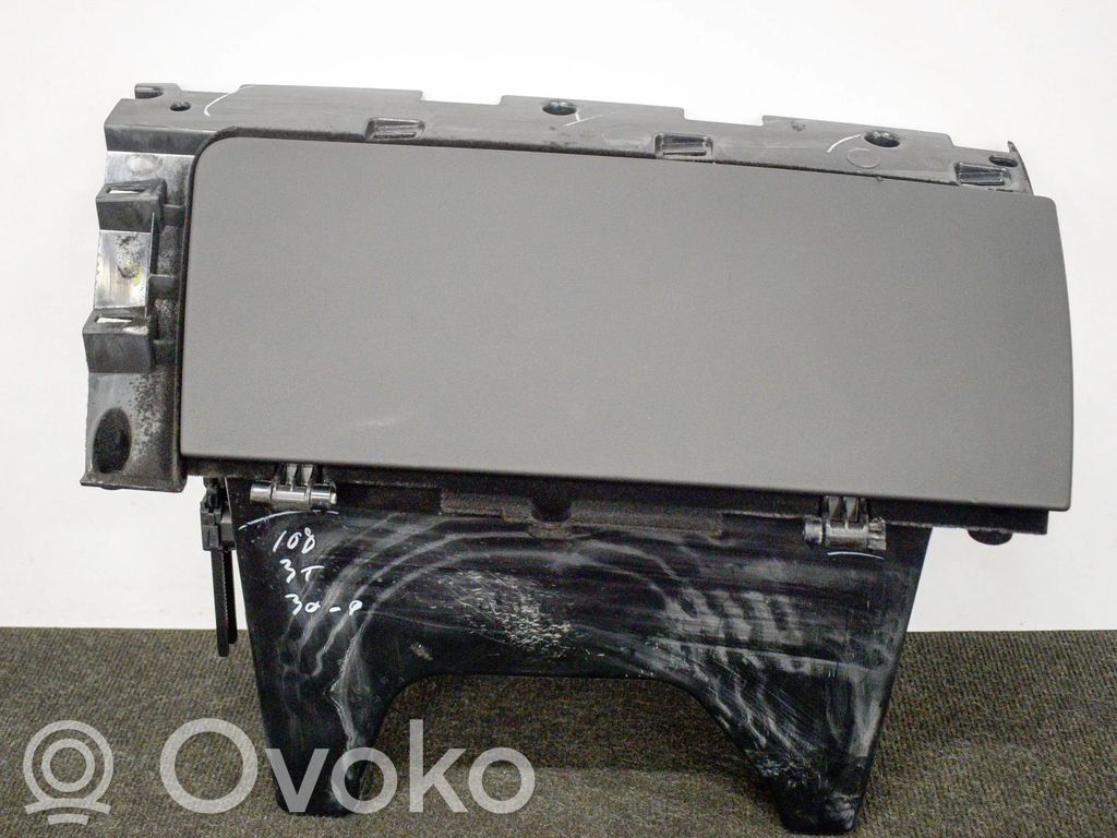 Tesla Model S Mantu nodalījums 