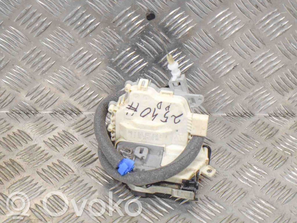 Etuoven lukko   8J1837016C