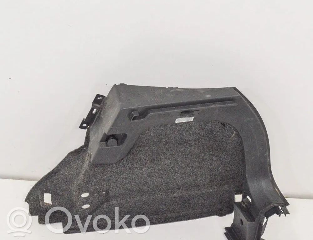 Volkswagen Polo V 6R Boczek / Tapicerka / bagażnika 