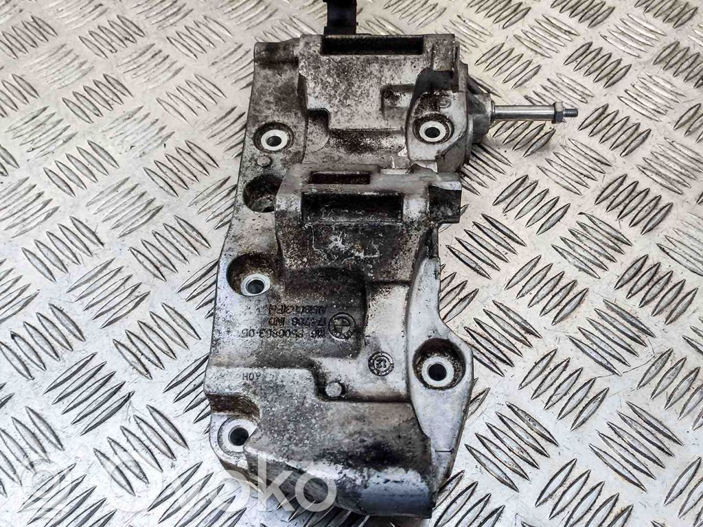 BMW 3 F30 F35 F31 Suport generator/alternator