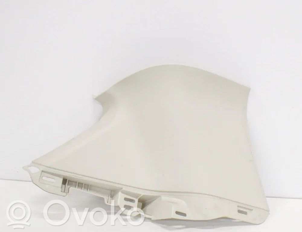 C-pilarin verhoilu   CV44S280C46AAW