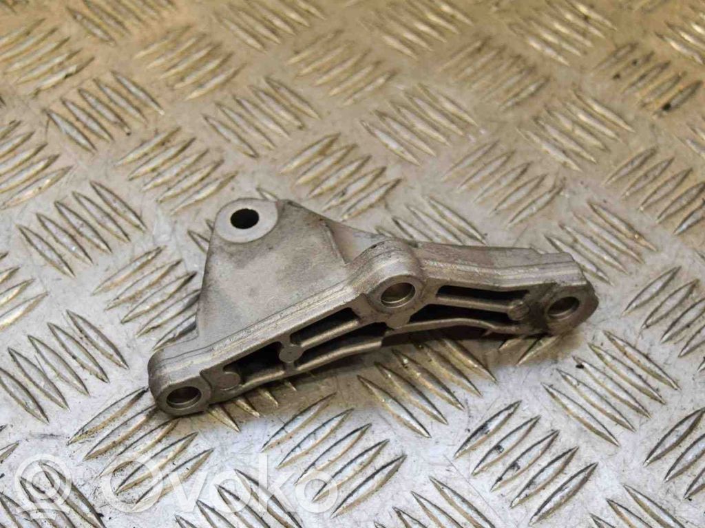 Toyota Avensis T270 Supporto della pompa del carburante 