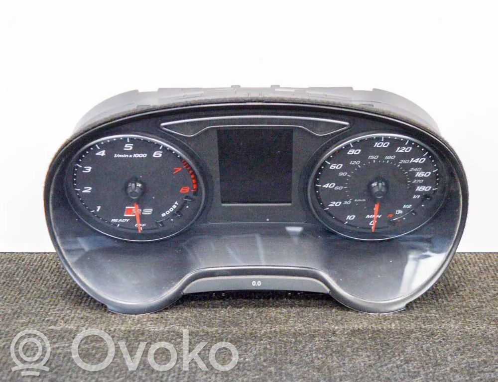 Audi RS3 Licznik / Prędkościomierz 
