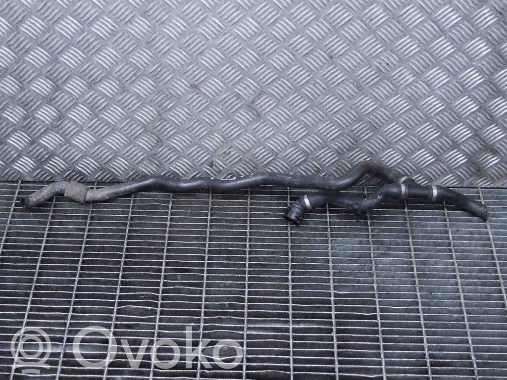 Engine coolant pipe/hose   9133172,8386545