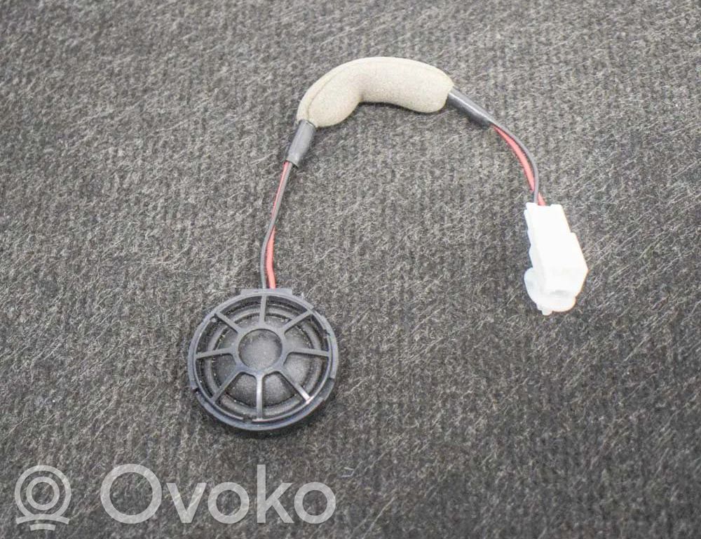 Altavoz de la puerta delantera   105072400A,1000914002