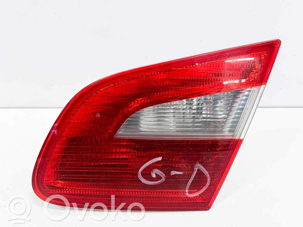 Skoda Superb B6 (3T) Takaluukun takavalot 
