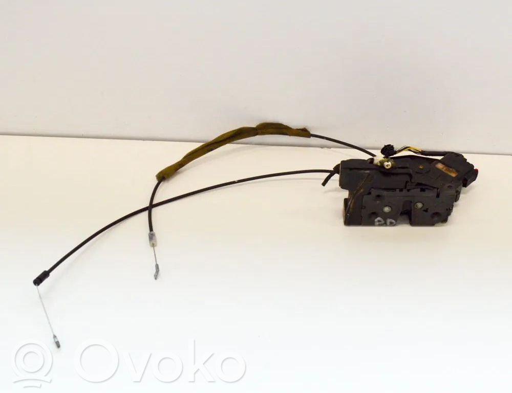 Mazda 3 I Priekinė durų spyna 