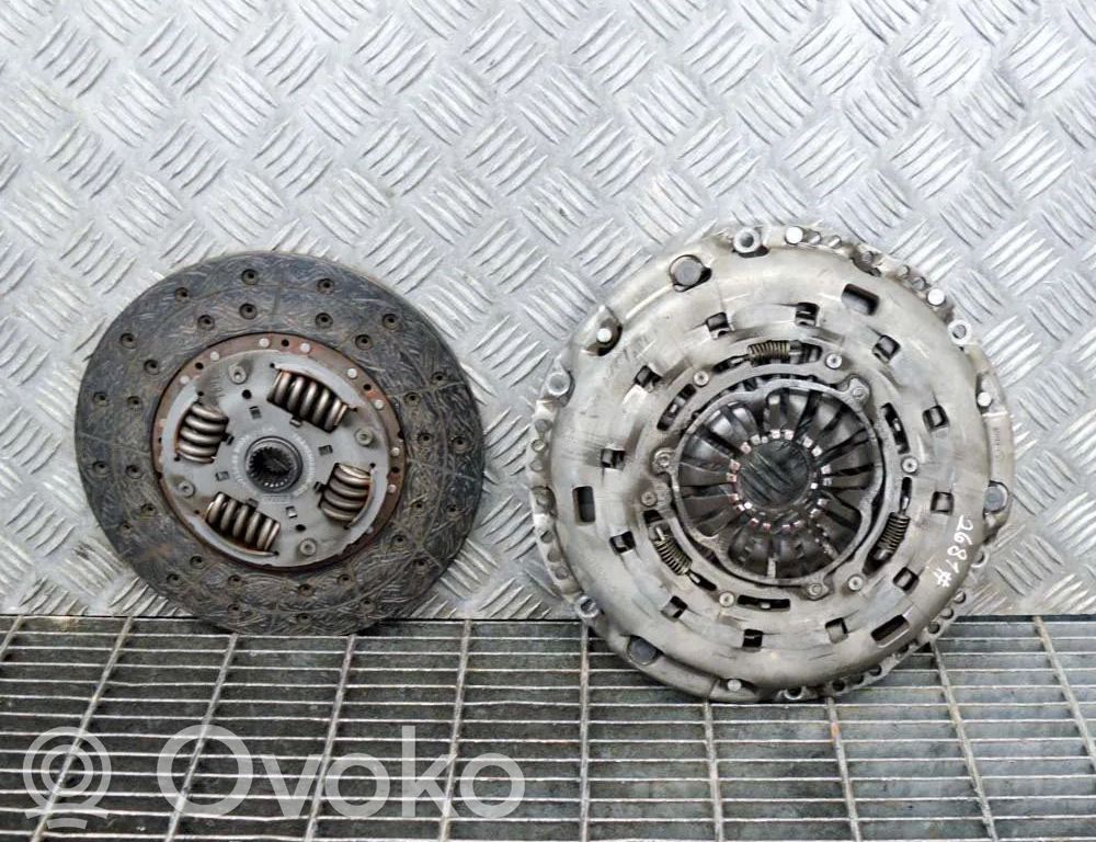 Sankabos komplektas   BK217550BB