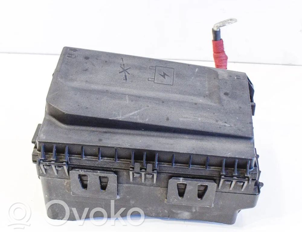 Chevrolet Volt I Fuse box set 