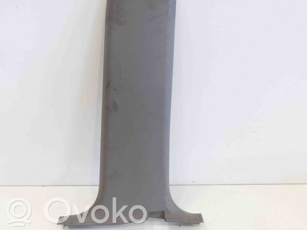 Osłona górna słupka / B   MN123868,3E00