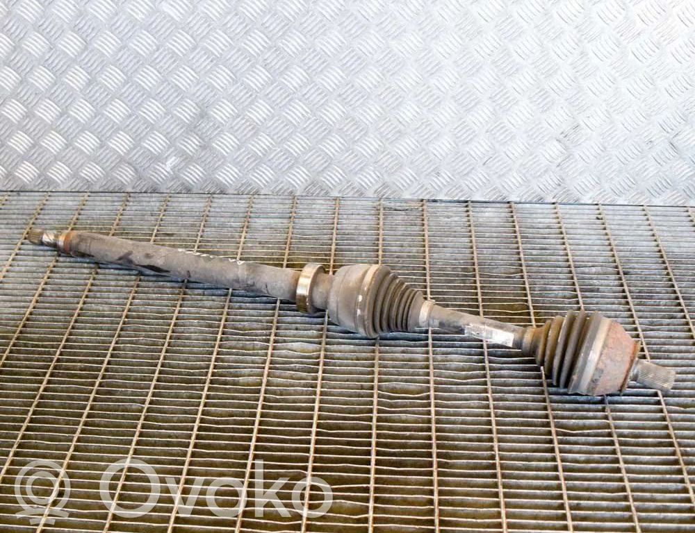 Volvo S60 Priekšējā pusass 