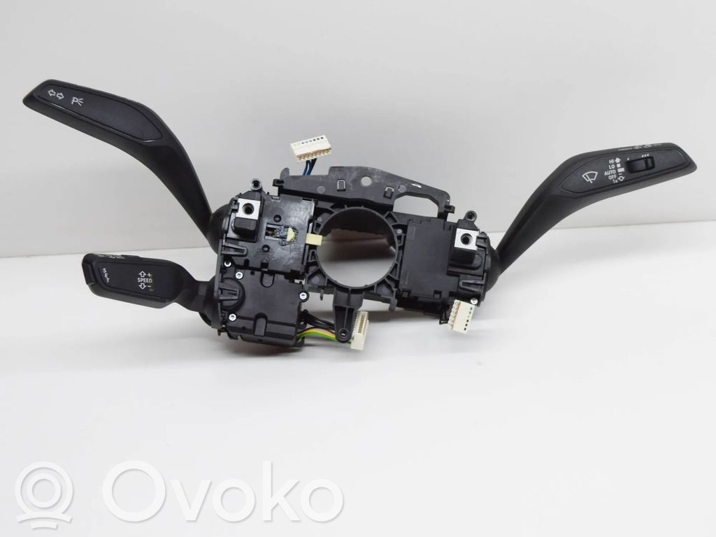 Audi Q2 - Indicator stalk 