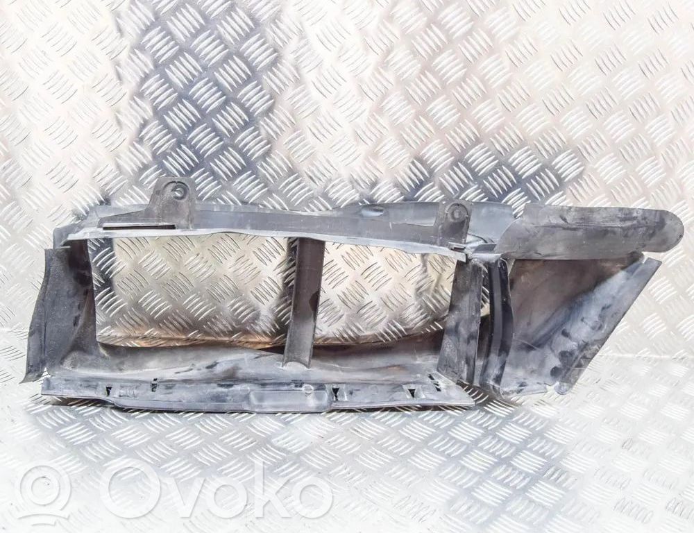 Ford Focus Ilmanoton kanavan osa 