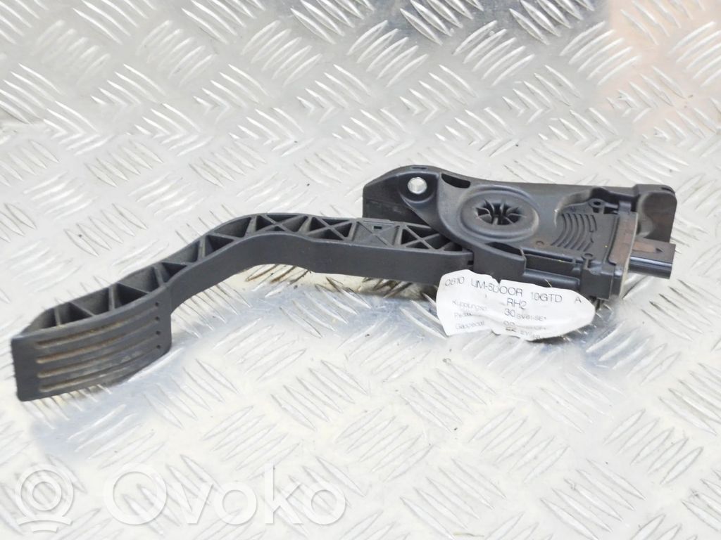 Ford Focus Accelerator throttle pedal 
