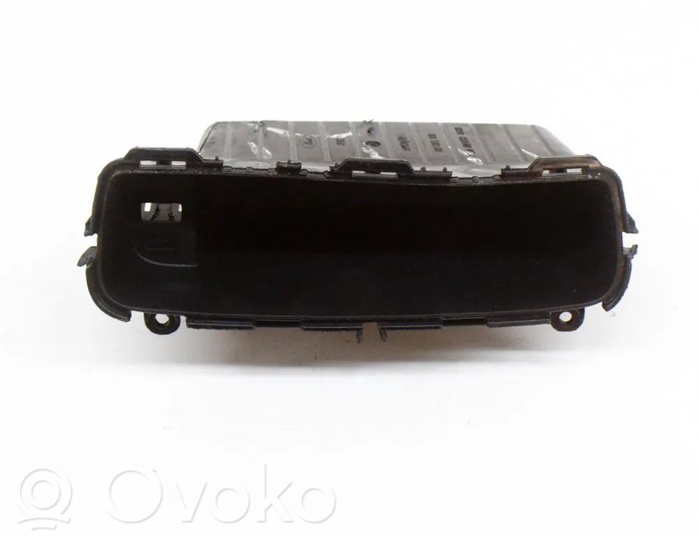 Ford Focus Glove box 
