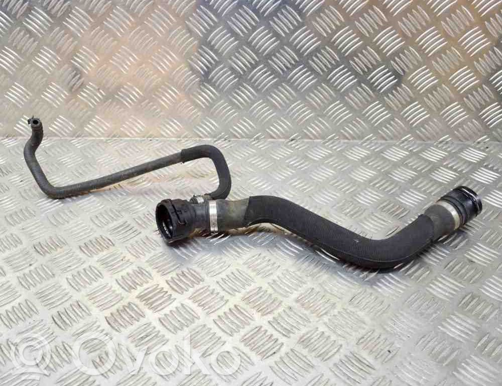 BMW i3 Engine coolant pipe/hose 
