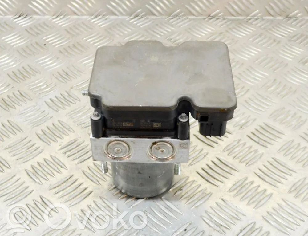 Renault Captur II ABS bloks 
