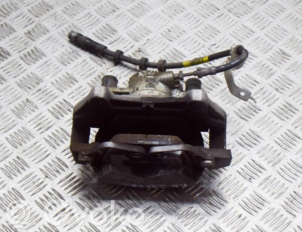 Etujarrusatula   31471634