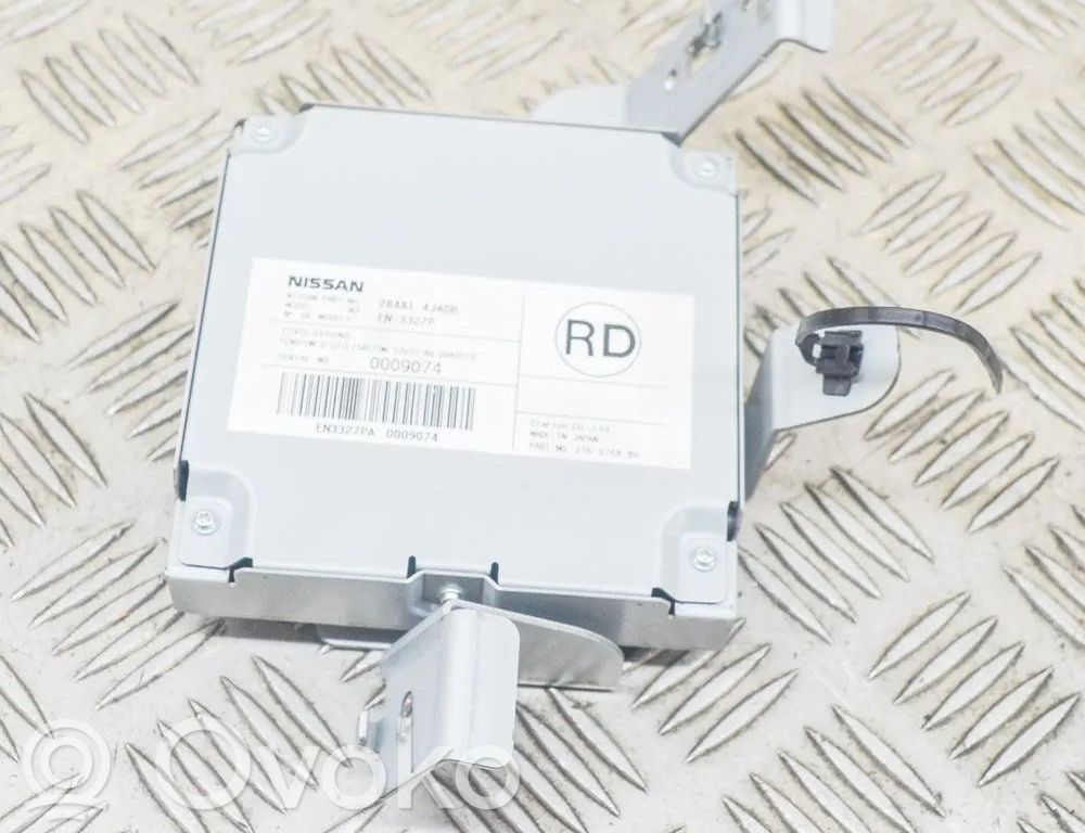 Nissan NP300 Video control module 