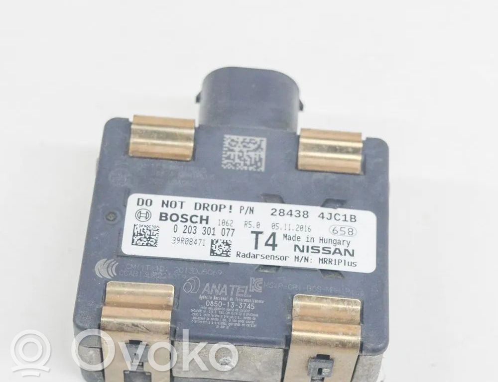 Nissan NP300 Senzor radar distronic 