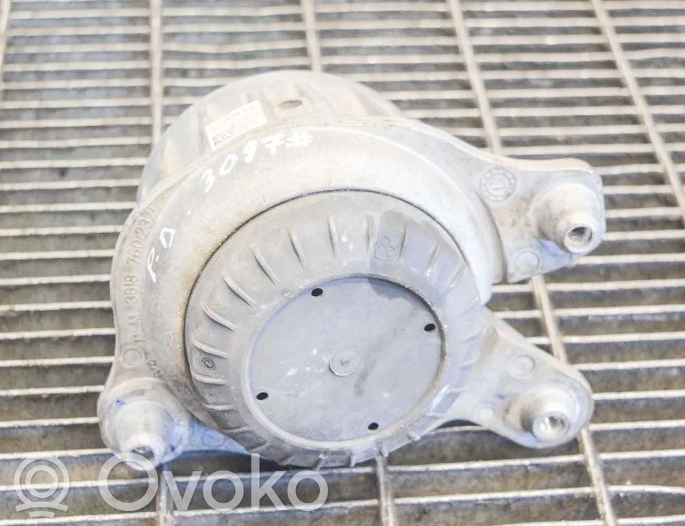 Mercedes-Benz E W213 Suport tampon motor 