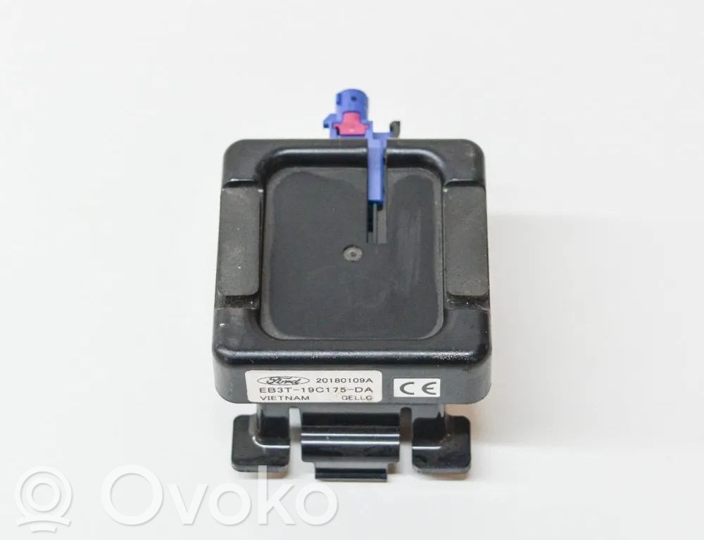 GPS-pystyantenni   20180109A,EB3T19C175DA
