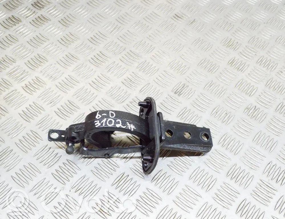 Volvo V70 Tailgate/trunk/boot hinge 
