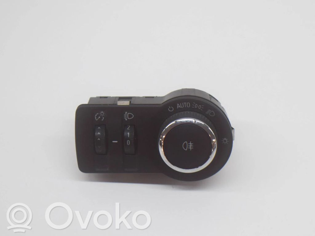 Interruptor de luz   13268696
