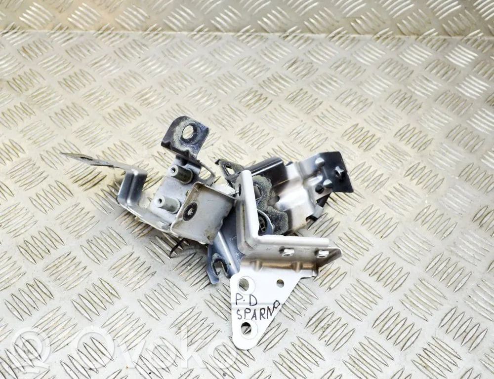 Jaguar E-Pace Fender mounting bracket 