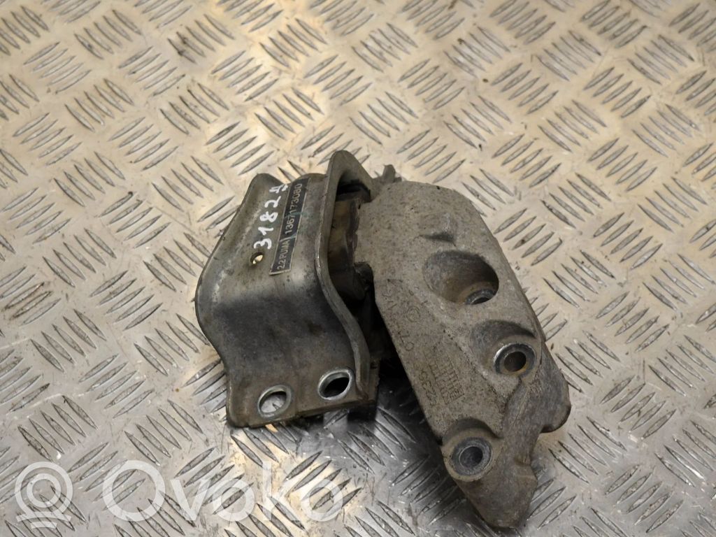 Peugeot Boxer Engine mount bracket 