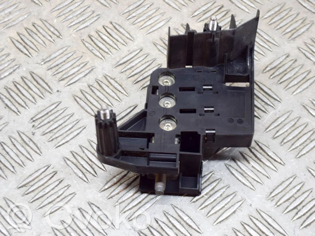 Current control relay   KB95B57B,95B937517B