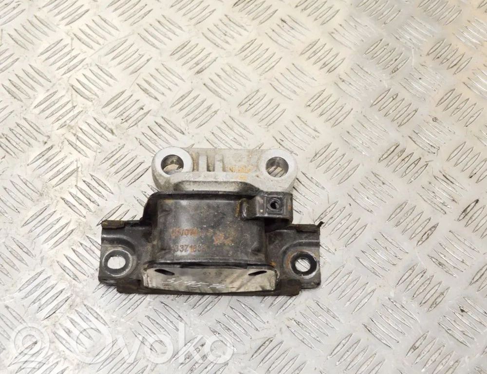 Opel Corsa F Engine mount bracket 