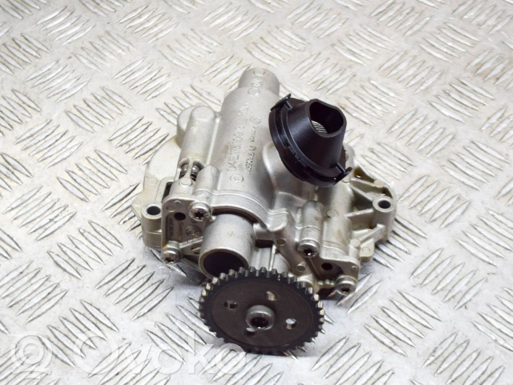 Audi A4 S4 B9 8W Öljypumppu 
